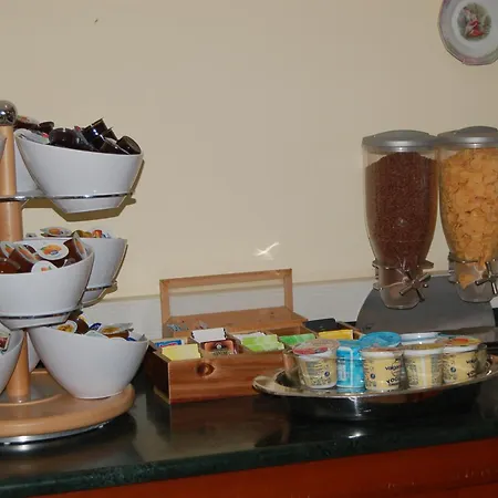 ホテル Brig カットーリカ